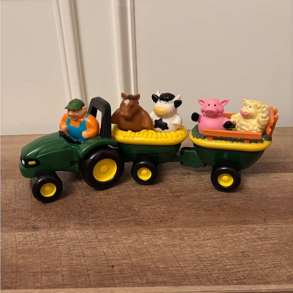 ERTL John Deere Animal Sounds Hayride Set Toy Tractor Wagon Farmer Farm Animals - Picture 3 of 5